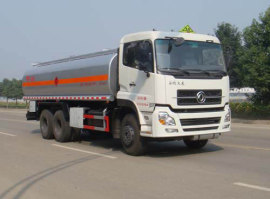 运油车