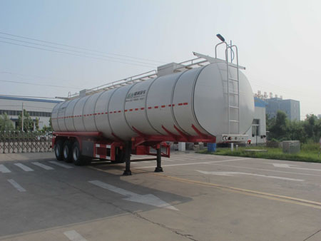 盛润10.6米31.5吨3轴润滑油罐式运输半挂车(SKW9401GRH)