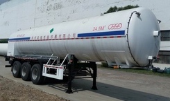 华福10.9米25吨3轴低温液体运输半挂车(HFD9401GDY)