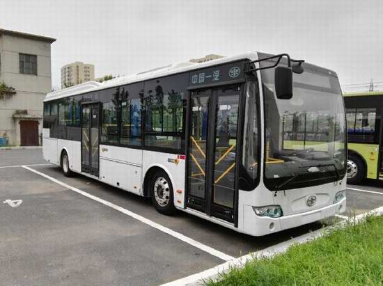 解放12米33-35座纯电动城市客车(CA6121URBEV81)