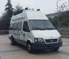 指挥车