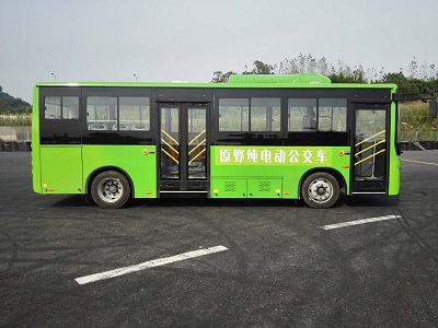 湛龙YYC6800GBEV纯电动城市客车公告图片