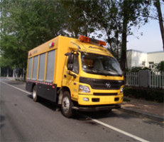 救险车
