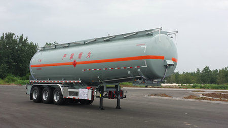 永强11.7米32吨3轴易燃液体罐式运输半挂车(YQ9402GRYCY2)
