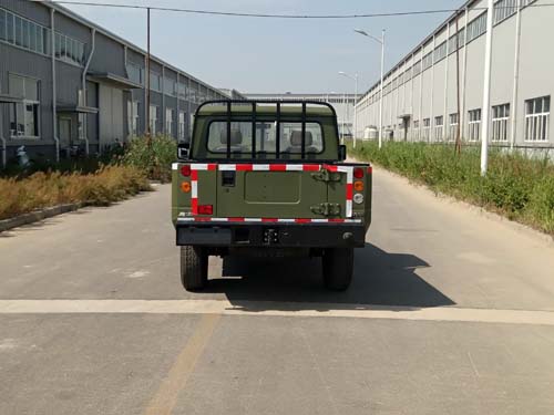 BJ2034HHT41 北京102马力单桥柴油2.2米越野货车图片