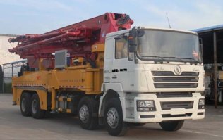 奇特牌JTZ5390THB混凝土泵车