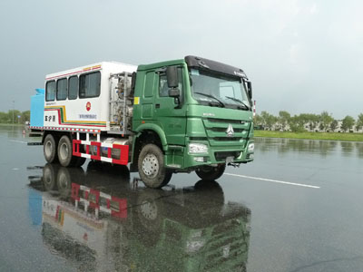 JY5234TGL6/6型锅炉车图片