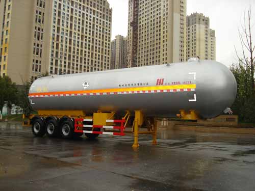 宏宙11.8米25.6吨3轴液化气体运输半挂车(HZZ9409GYQ)
