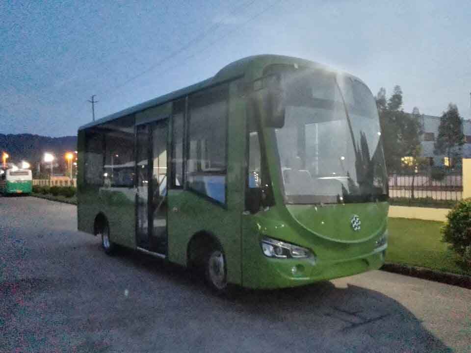 广通6.8米10-17座纯电动城市客车(GTQ6680BEVBT6)