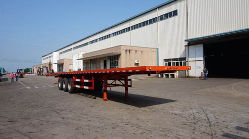 运力13米32.2吨3轴平板运输半挂车(LG9400TPB)