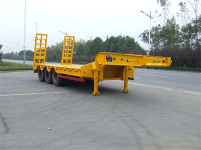 汇联10.2米31.4吨3轴低平板半挂车(HLC9402TDP)