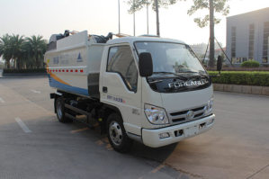 自装卸式垃圾车