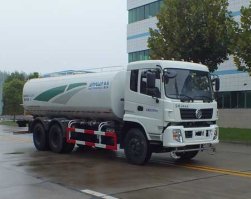 清洗车