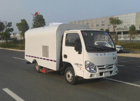 吸尘车