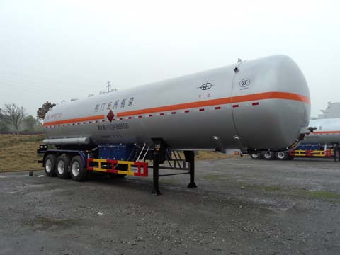 宏图13米28.6吨3轴液化气体运输半挂车(HT9408GYQ6B)