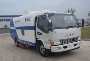 吸尘车
