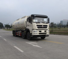 污泥自卸车
