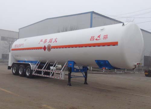 昌骅13米24.6吨3轴低温液体运输半挂车(HCH9402GDYH)
