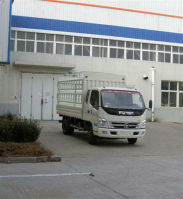 仓栅式运输车