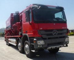 压裂车
