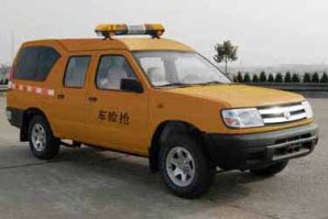 东风牌ZN5024XZMH2X4抢险救援照明车