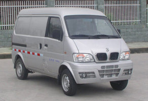 厢式运输车