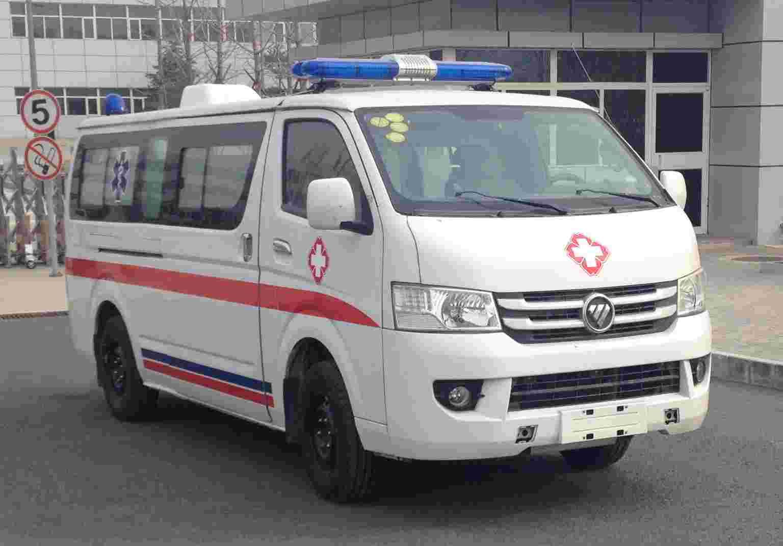 福田牌BJ5039XJH-C5救护车