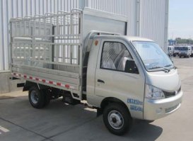 仓栅式运输车