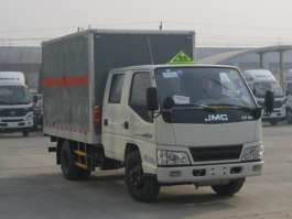 爆破器材运输车