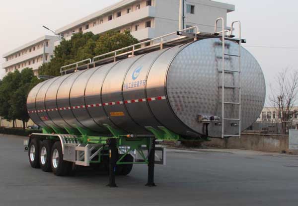 开乐10.9米31.6吨3轴铝合金液态食品运输半挂车(AKL9407GYS)