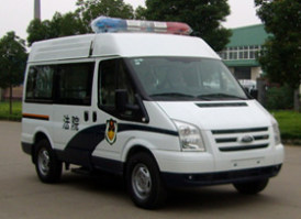 囚车
