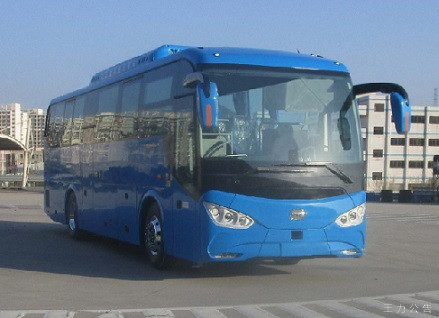 比亚迪10.7米24-46座纯电动客车(BYD6110LLEV)