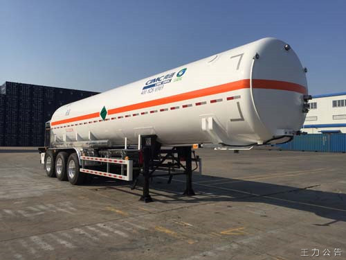 中集11.7米28吨3轴低温液体运输半挂车(NTV9401GDYE)