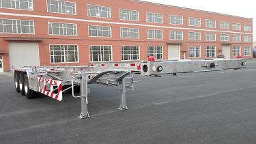 路斯12.4米35.3吨3轴铝合金集装箱运输半挂车(MBS9400TJZLH)