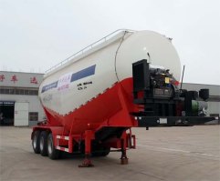 下灰半挂车