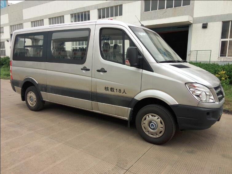 陆地方舟RQ6600XEVQ2纯电动客车公告图片