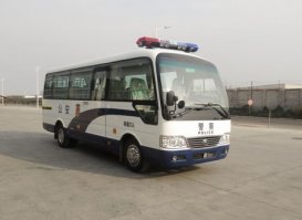 囚车