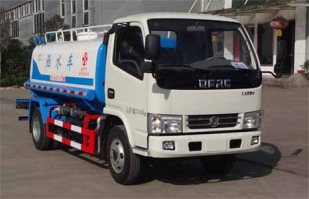 源首牌XNY5070GSS5洒水车
