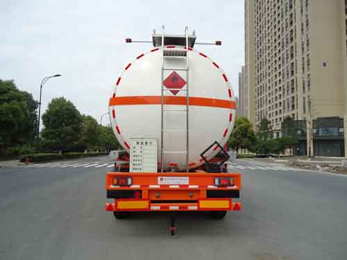 宏宙HZZ9408GRYB1易燃液体罐式运输半挂车公告图片