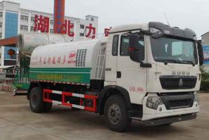 多功能抑尘车