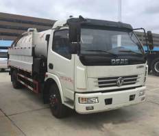 清洗吸污车