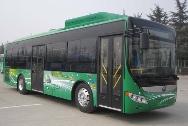 宇通10.5米10-39座插电式混合动力城市客车(ZK6105CHEVPG33)