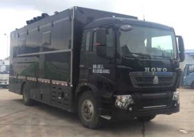 飞燕牌SDL5161XZC野外自行式炊事车