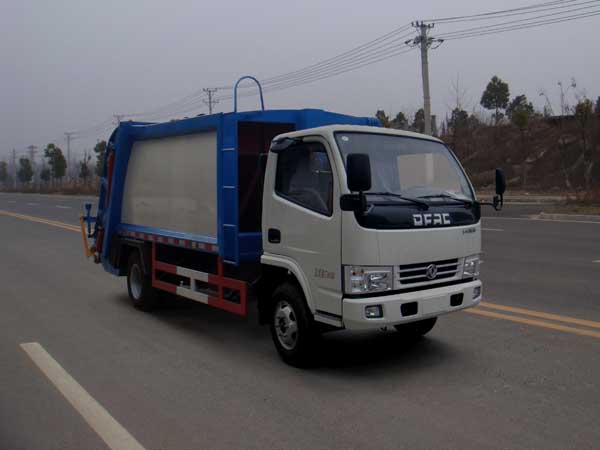 JDF5070ZYSE5 江特牌压缩式垃圾车图片