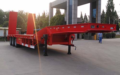 国世华邦12米30.2吨3轴低平板半挂车(XHB9371TDP)