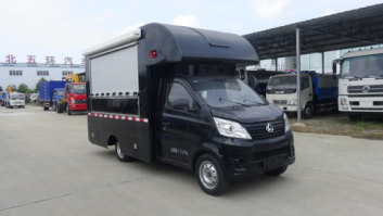 华通牌HCQ5027XSHSC5售货车