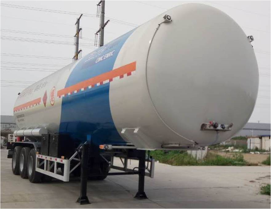 安瑞科12.6米23.6吨3轴液化气体运输半挂车(HGJ9407GYQ2)