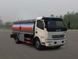 长庆牌CQK5110GJYE5加油车