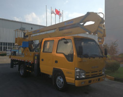 高空作业车