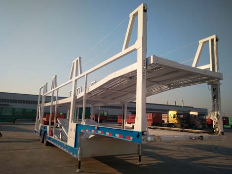 13.8米14吨2轴乘用车辆运输半挂车(YGK9221TCC)